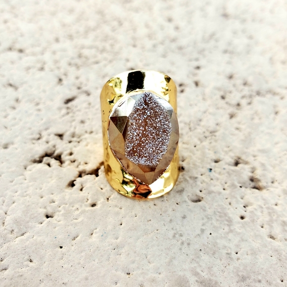 New Huge Titanium Window Druzy Adjustable Gold Ring. - Picture 5 of 16